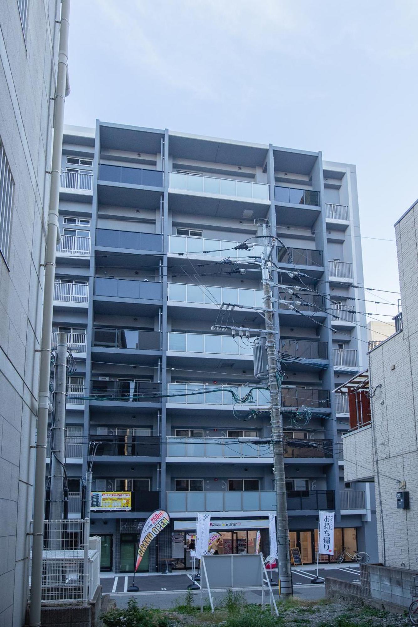 Ekimae * Hakata (Fukuoka)