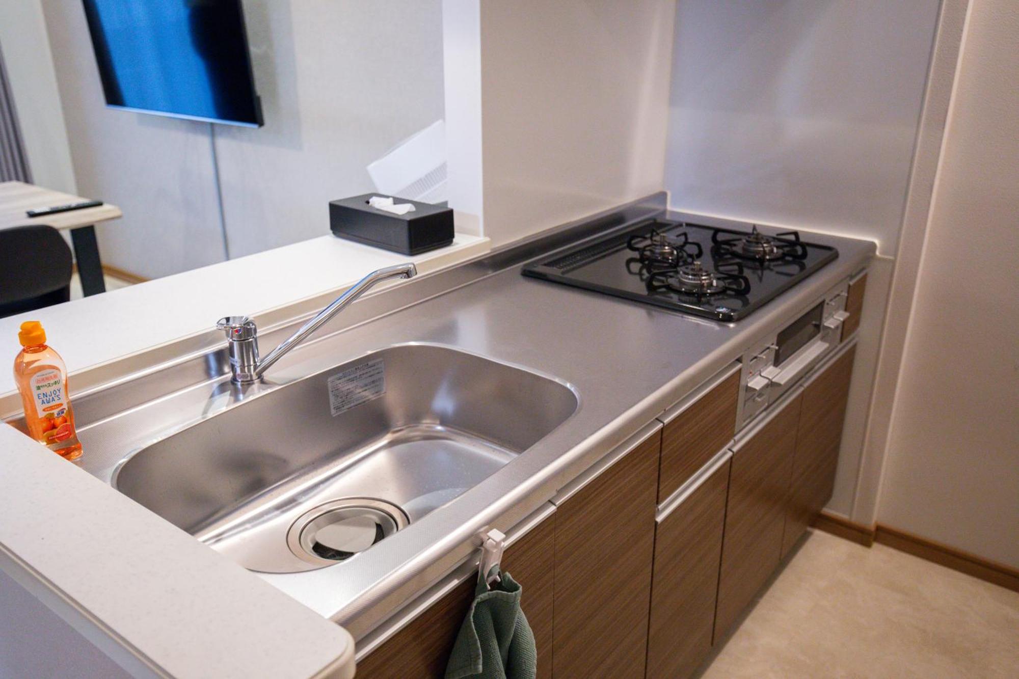 Ekimae Apartment *