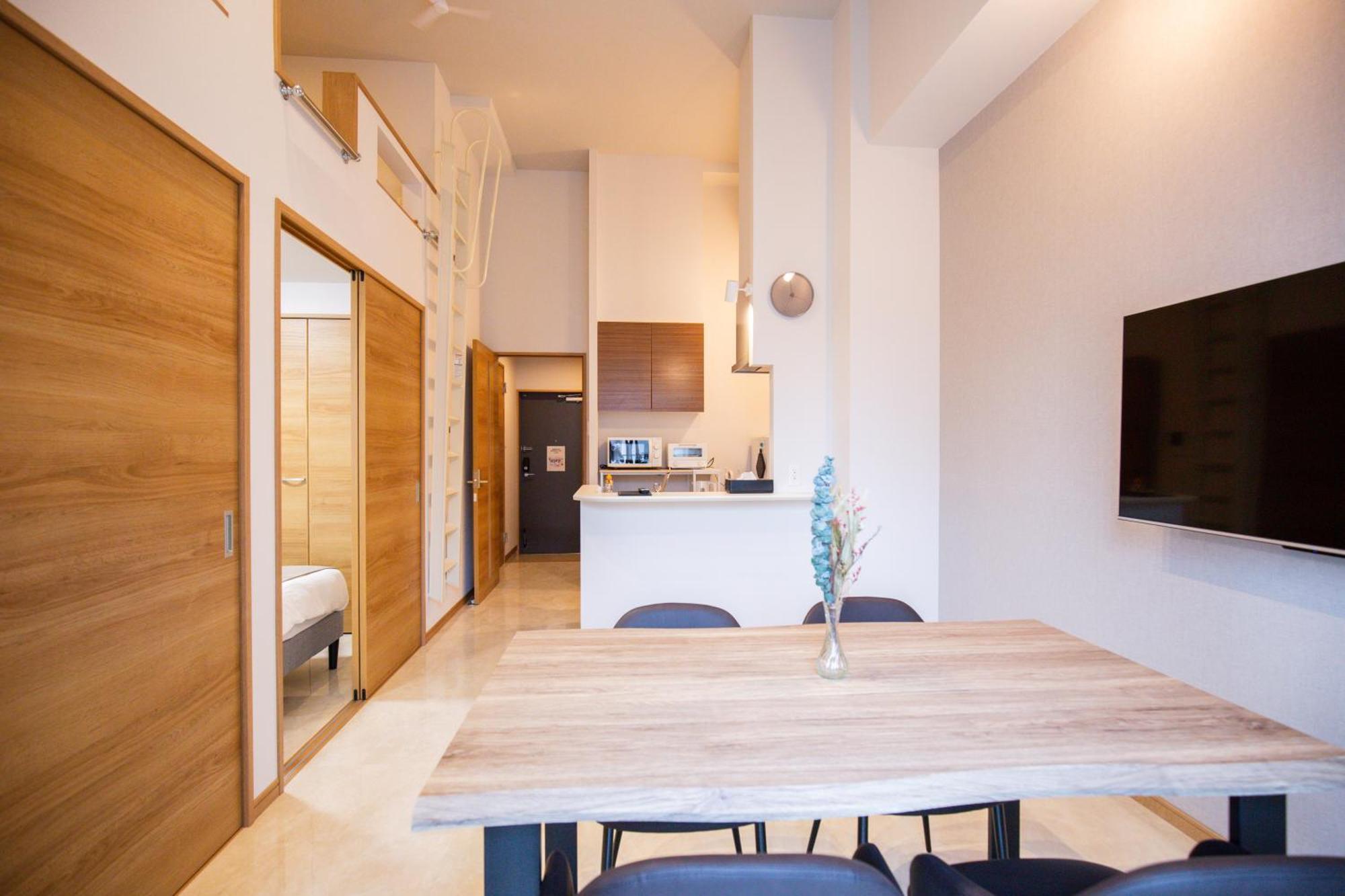 Ekimae Apartment *